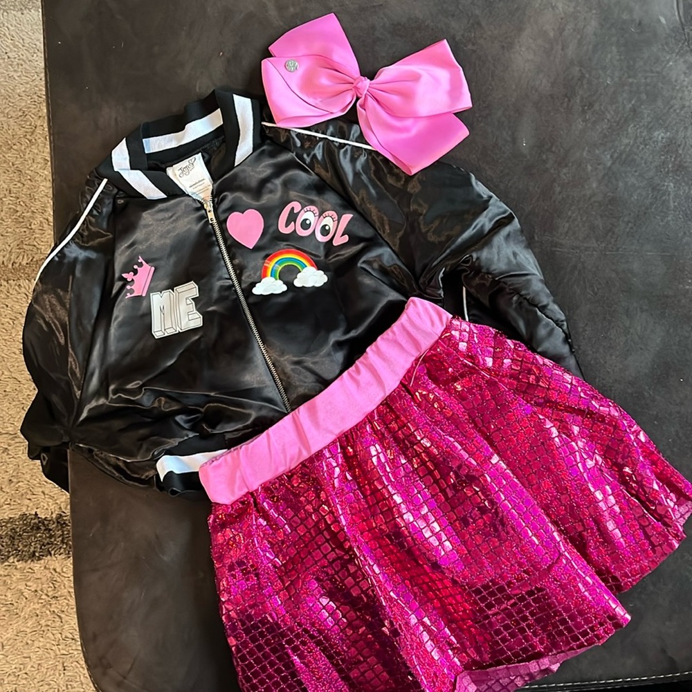 JOJO costume